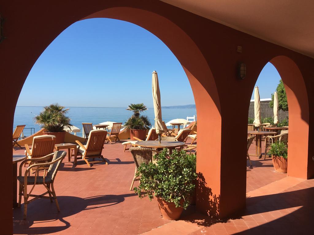 Miramare Di Varigotti Bagian luar foto