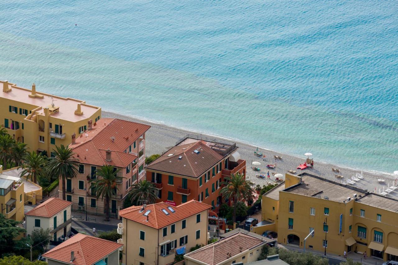 Miramare Di Varigotti Bagian luar foto